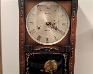 Vintage Linden 31-day wooden wall clock, Japan, model 8053.