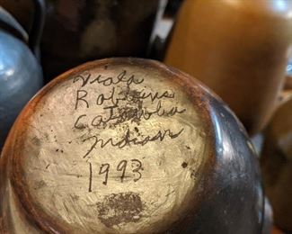 Signature of Viola Robbins, Catawba Valley Indian Pottery.