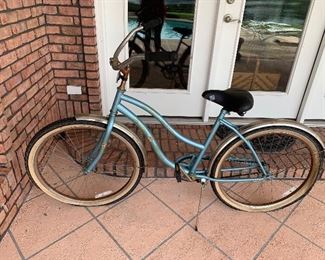 Vintage Huffy Cranbrook $200