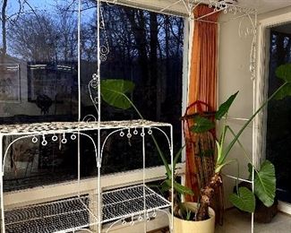 White metal Planter/trellis