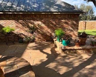 So many beautiful pots!