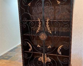 Gorgeous cabinet 
