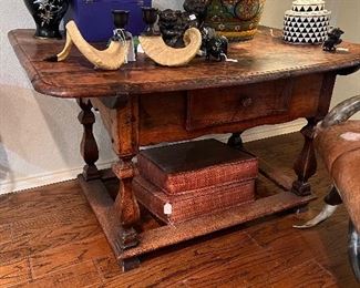 14th century writing desk, an amazing antique!