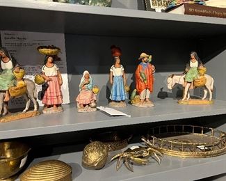 Serafin Marsal Paraguayan clay statues, lots of pretty brass trays and objects