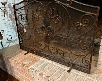 Jan Barboglio fireplace screen