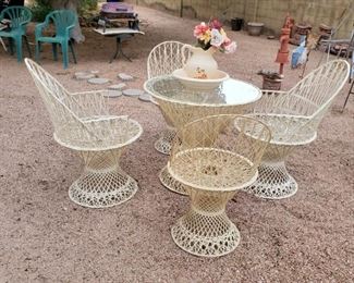 Mid Century Spun Patio Set