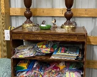TV Stands, Lamps, Pens, Markers, School Supplies