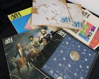 Vintage Avant Garde magazines