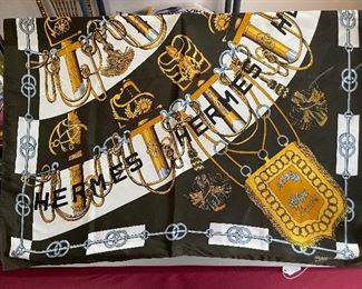 Hermès Scarf