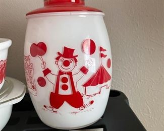 Bartlett Collins cookie jars--here in a clown design