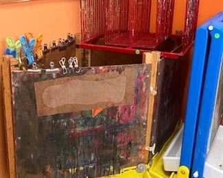 Easel for painting. Clips. Paper drying rack.