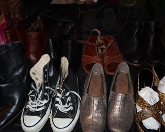 Ladies Shoes - Size 5 - 6 1/2