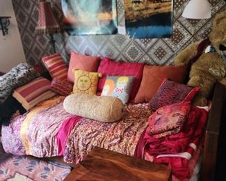 Mahogany Day Bed - Throw Pillows