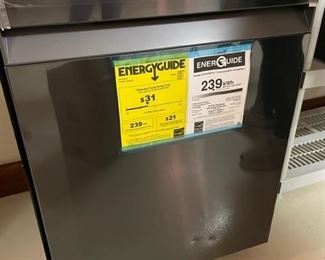 New Samsung Dishwasher - small dent