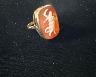 Cameo Ring