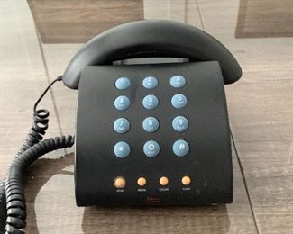 Vintage Michael Graves Design MG1000 Desk Telephone. Great condition