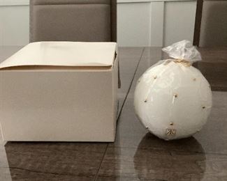 Vintage KAOS Ball Candle