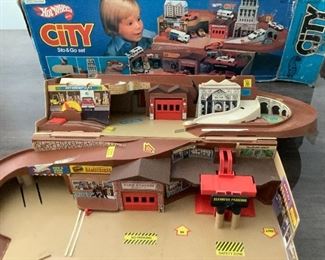 Vintage HotWheel City Set.
