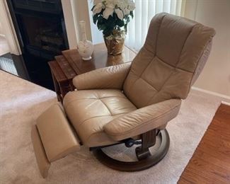 Electric Stressless chair