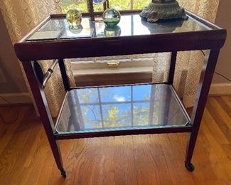Tea cart