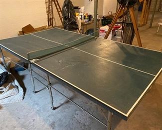ping pong table