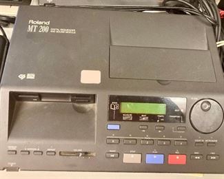 Roland MT-200 Digital Sequencer, 2 available