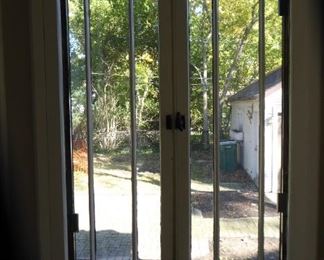 For price or more info, copy & paste link below: https://beforeudemo.com/sales-event/wilmette-house-demolition-sale/