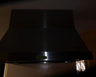 For price or more info, copy & paste link below: https://beforeudemo.com/sales-event/wilmette-house-demolition-sale/