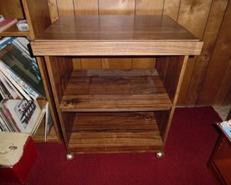 Nice rolling cart with shelves, perfect for crafts or the kitchen