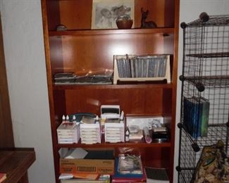 Again, this solid wood bookcase is magnificent