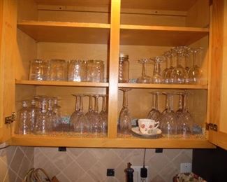 Lots of miscellaneous steamware, perfect for those upcoming holiday parties