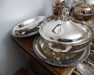 Delightful serving pieces, perfect for that special occasion and the holidays