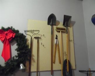 Practical yard equipment