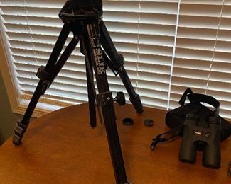 Slik Universal Tripod