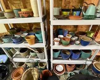 Lots of Planting Pots!