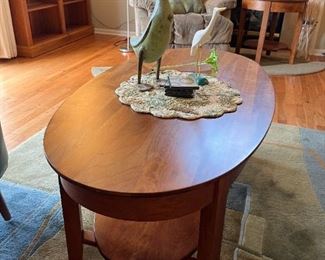 Beautiful Solid wood coffee table