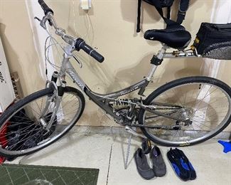 Very nice gently used women’s bike