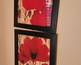 Poppy wall decor