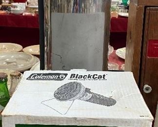 Coleman Black Cat, Fire Extinguisher