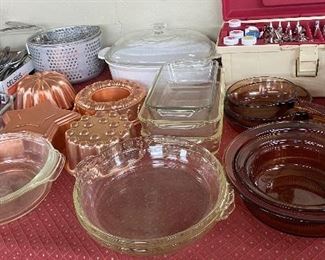 Assorted Kitchenware