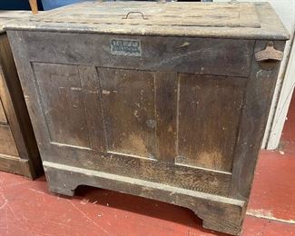 Early White Mountain Ice Block Cooler