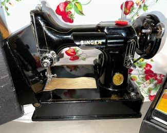 Featherweight Singer Sewing Machine with Case and accessories $325.00