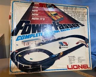 Lionel Power Passers Set with cars $60.00