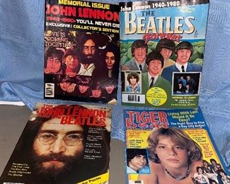 4 Vintage Magazines $12.00