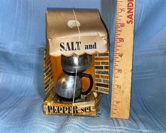 Salt and Pepper Set $8.00