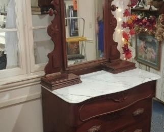 Rosewood Dresser