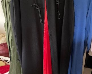 Roosevelt style cape.