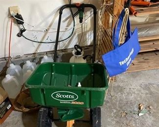 Scotts fertilizer spreader.
