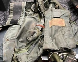 U.S. WWII USAAF EARLY PATTERN M1 ARMOR FLAK JACKET.