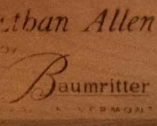 Ethan Allen Baumritter 8 Drawer Dresser Solid Maple	34 x 54.5 x 19.25in	HxWxD
